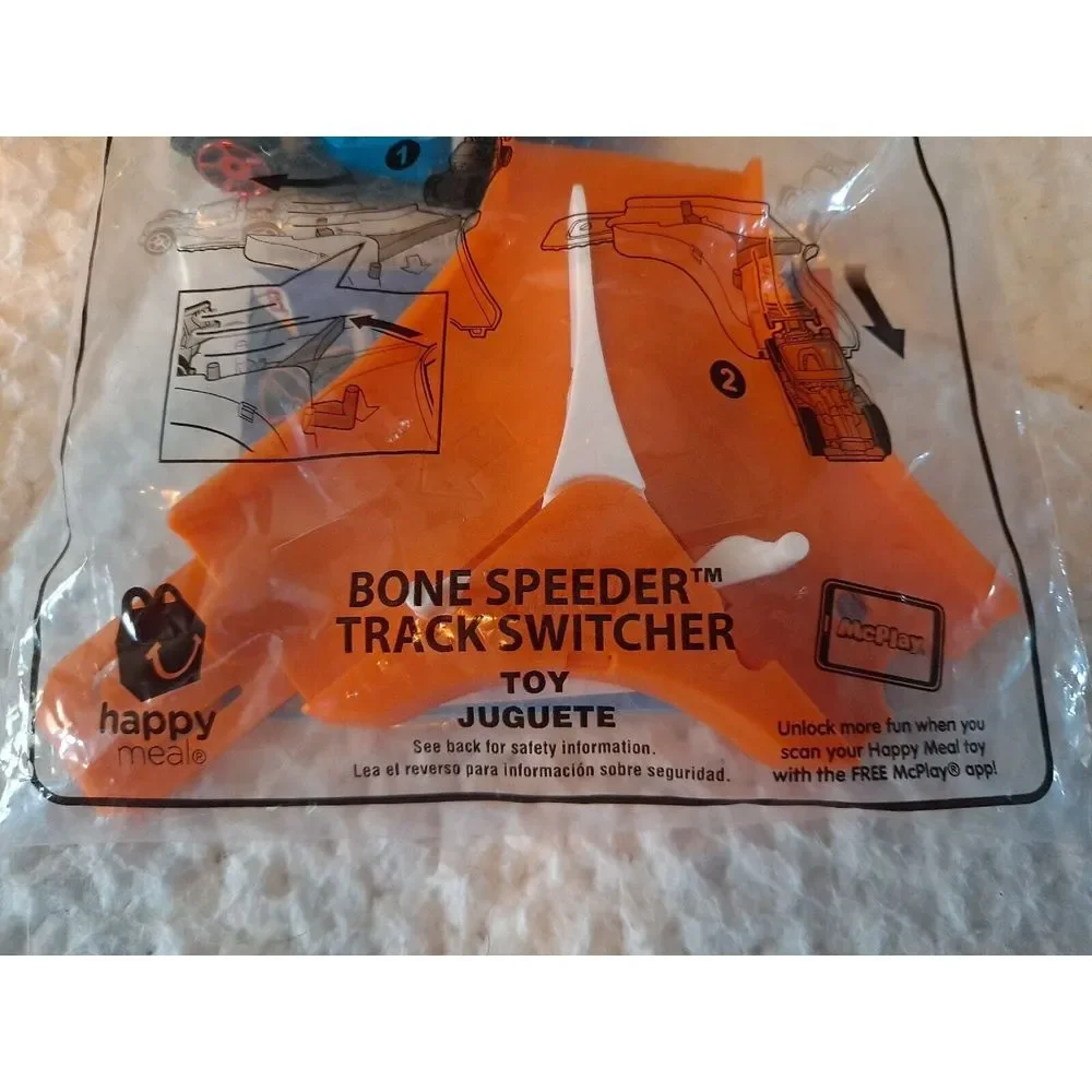 2019 Hot Wheels McDonald's Happy Meal #3 Bone Speeder‎ Track Switcher